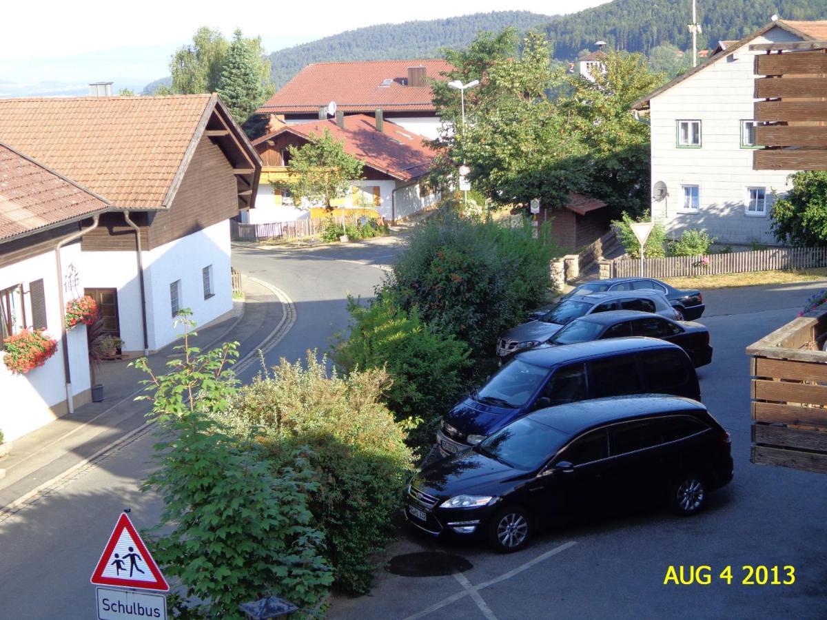 Gasthof - Pension Schamberger Neukirchen beim Heiligen Blut Exterior photo